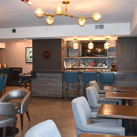 Four Points By Sheraton Chicago Westchester/Oak Brook