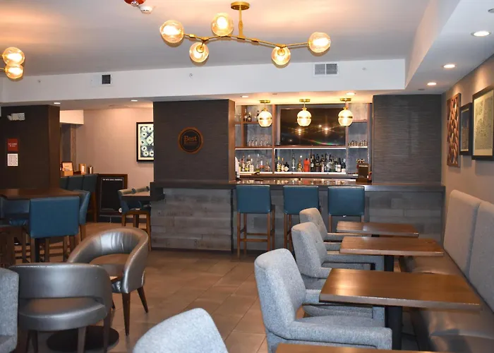 Hotel Four Points By Sheraton Chicago Westchester/oak Brook Westchester