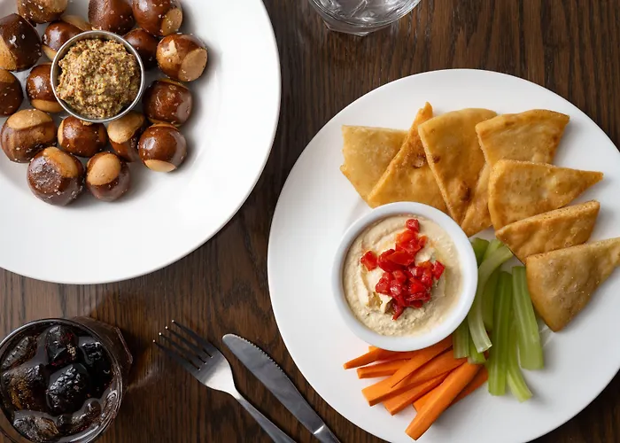 Hotel Four Points By Sheraton Chicago Westchester/oak Brook
