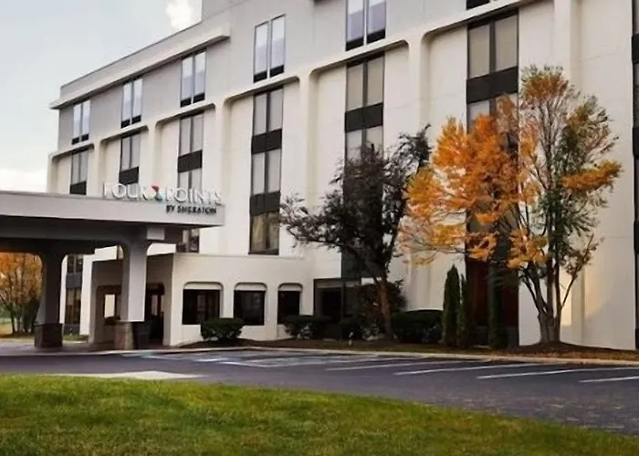 Four Points By Sheraton Chicago Westchester/oak Brook 3* Westchester