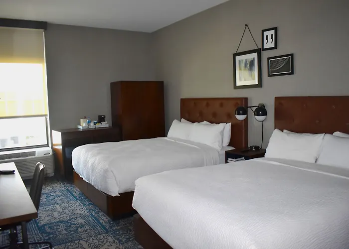 Отель Four Points By Sheraton Chicago Westchester/oak Brook 3*