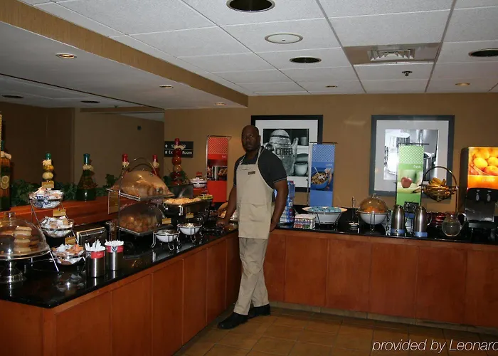 Hotel Four Points By Sheraton Chicago Westchester/oak Brook 3*
