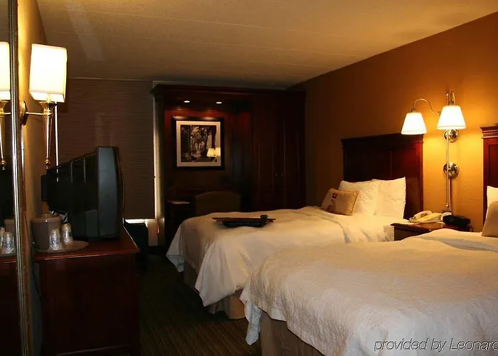 Four Points By Sheraton Chicago Westchester/oak Brook