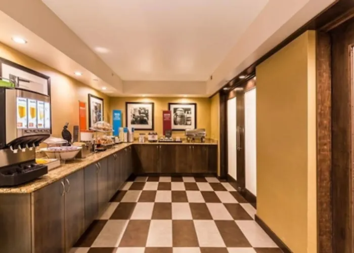 Hotel Four Points By Sheraton Chicago Westchester/oak Brook 3*