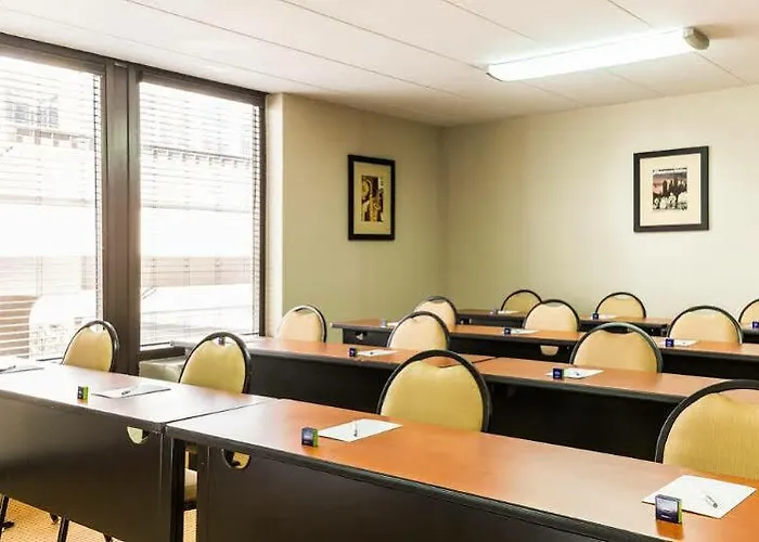 Four Points By Sheraton Chicago Westchester/oak Brook Westchester