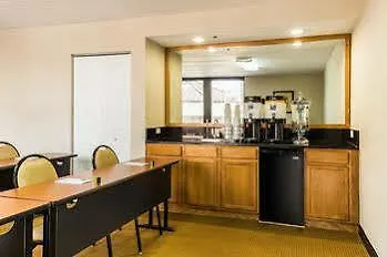 Four Points By Sheraton Chicago Westchester/oak Brook Отель